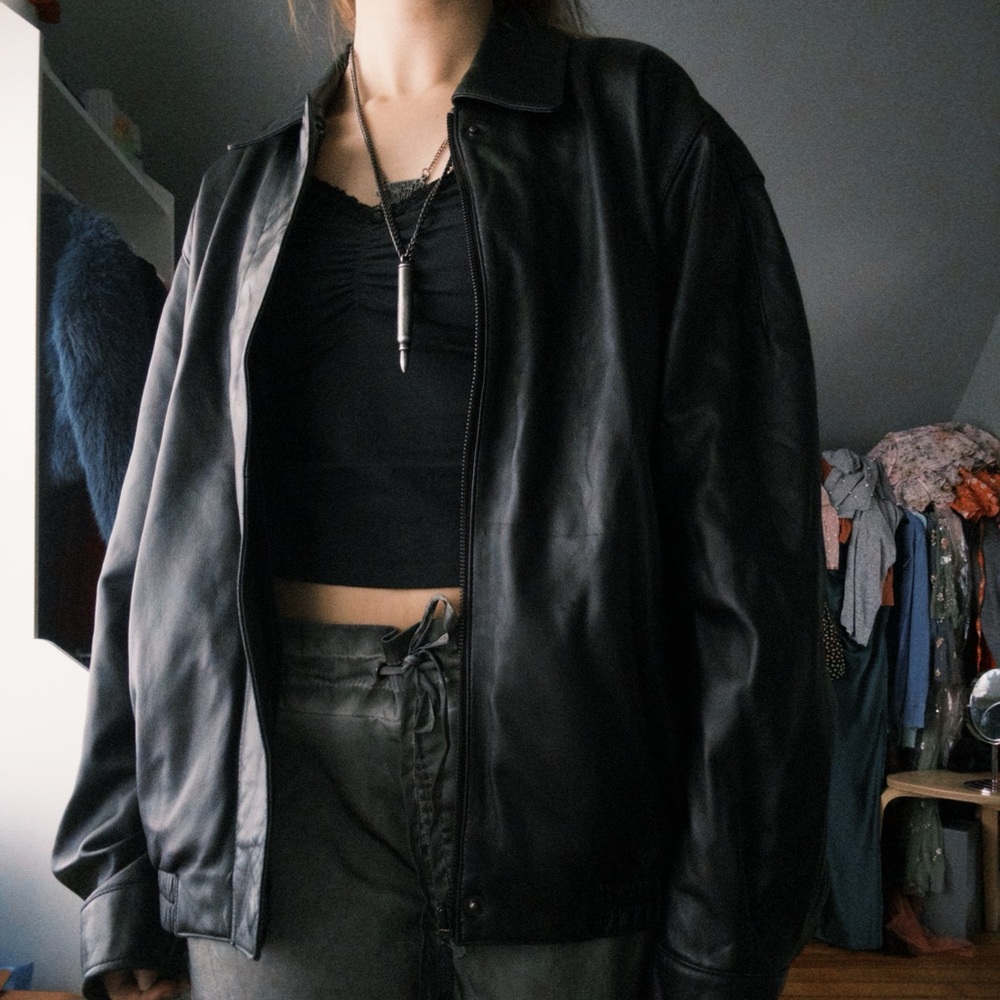 Vintage 80s/90s Roundtree & Yorke Black Leather Bomber Jacket Medium